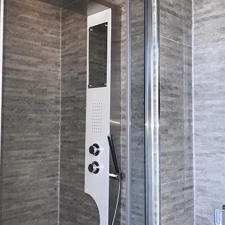 Hotel Jacques De Molay - Fitness & Sauna Paris